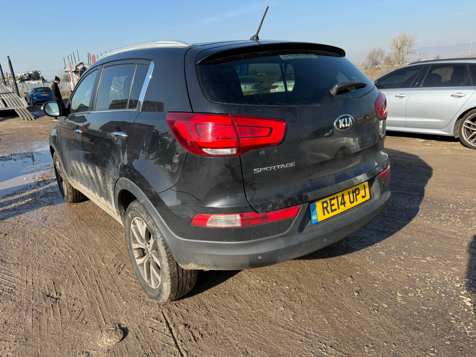 Kia Sportage 2.0d auto, снимка 3 - Автомобили и джипове - 54025364