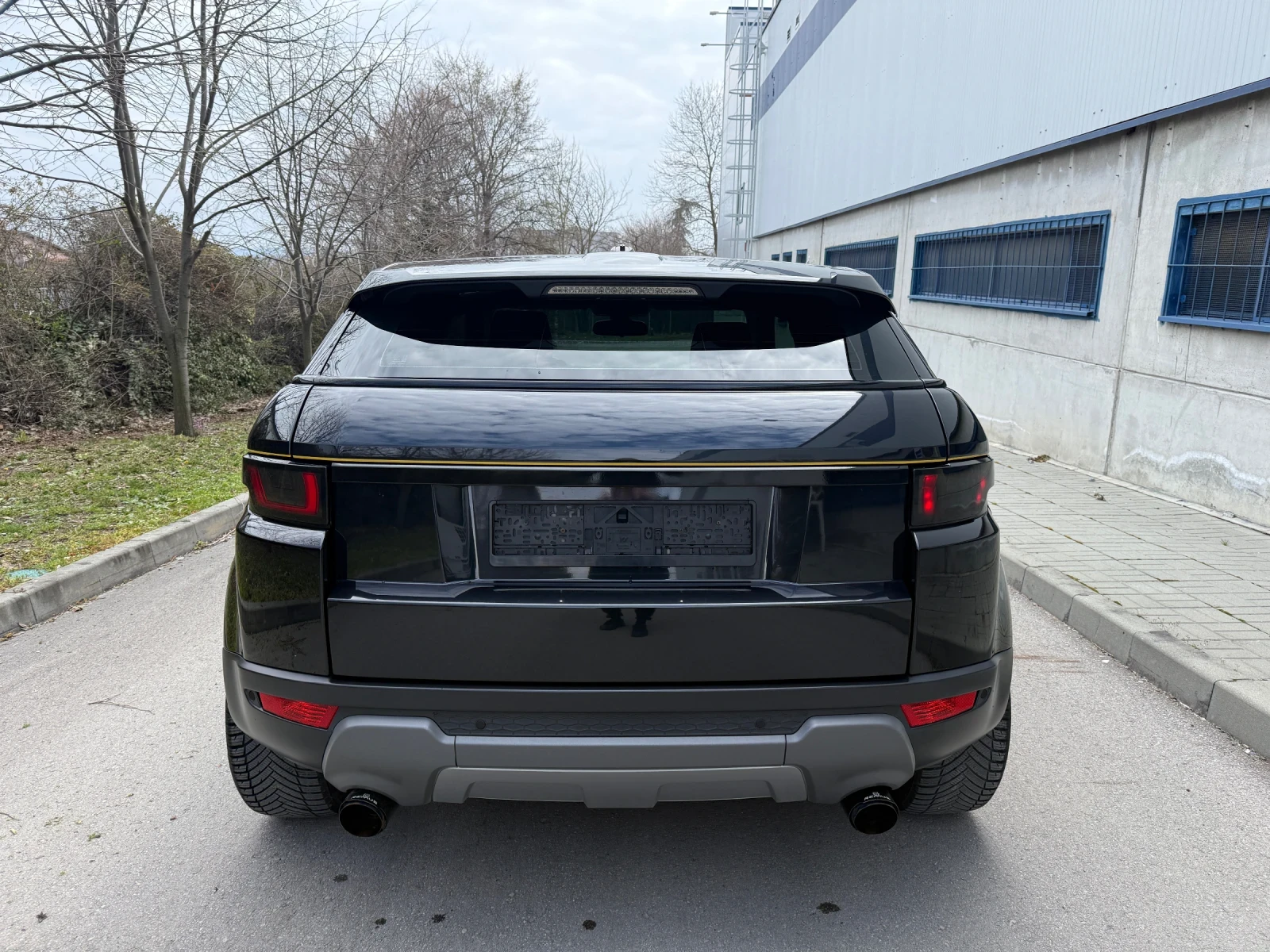 Land Rover Range Rover Evoque 2.2 SD4 Coupe /Dynamic Plus /4x4/ 20 , снимка 5 - Автомобили и джипове - 54059783