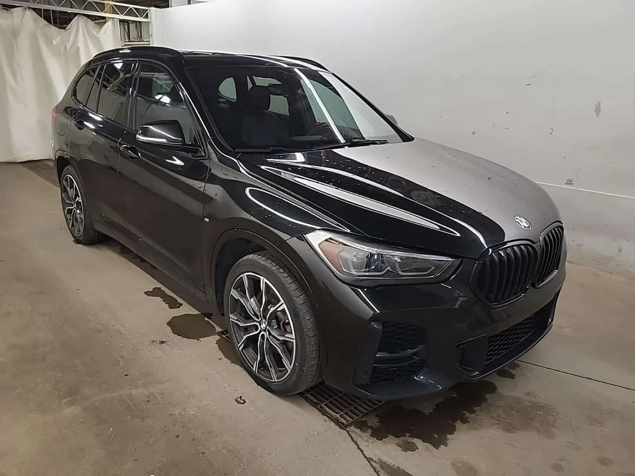 BMW X1 XDRIVE28I  CARFAX, снимка 2 - Автомобили и джипове - 54319560