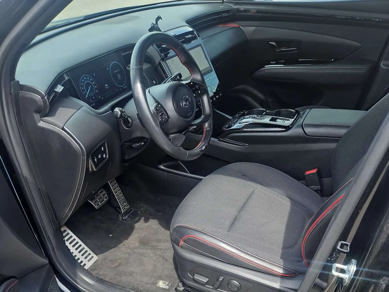 Hyundai Tucson N Line/ПАНОРАМА/ДИСТРОНИК/OT ПРЕДСТАВИТЕЛСТВО, снимка 11 - Автомобили и джипове - 54964378
