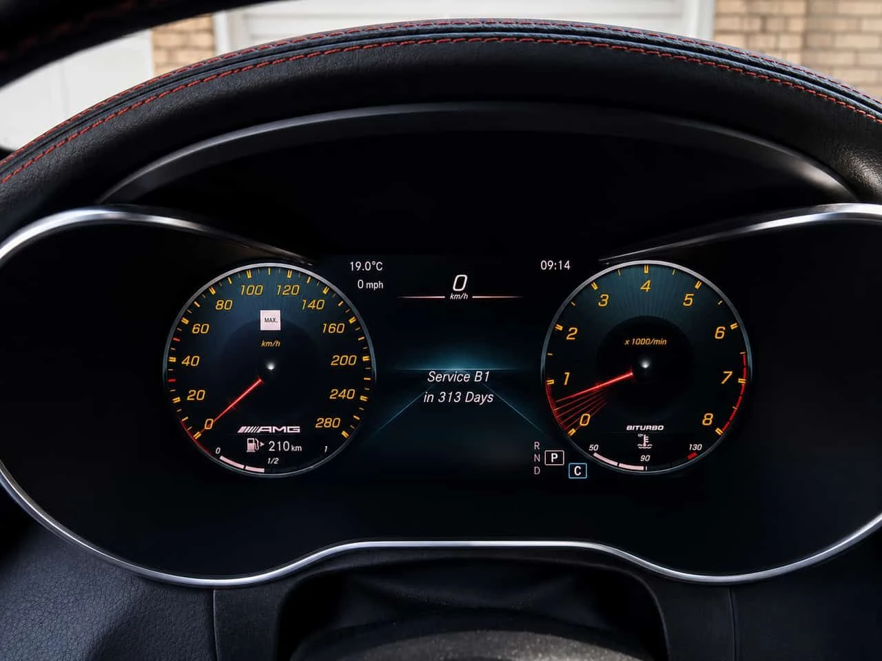 Mercedes-Benz GLC * AMG 43 * АВТОКРЕДИТ БЕЗ ПЪРВОНАЧАЛНА ВНОСКА* , снимка 8 - Автомобили и джипове - 55248197