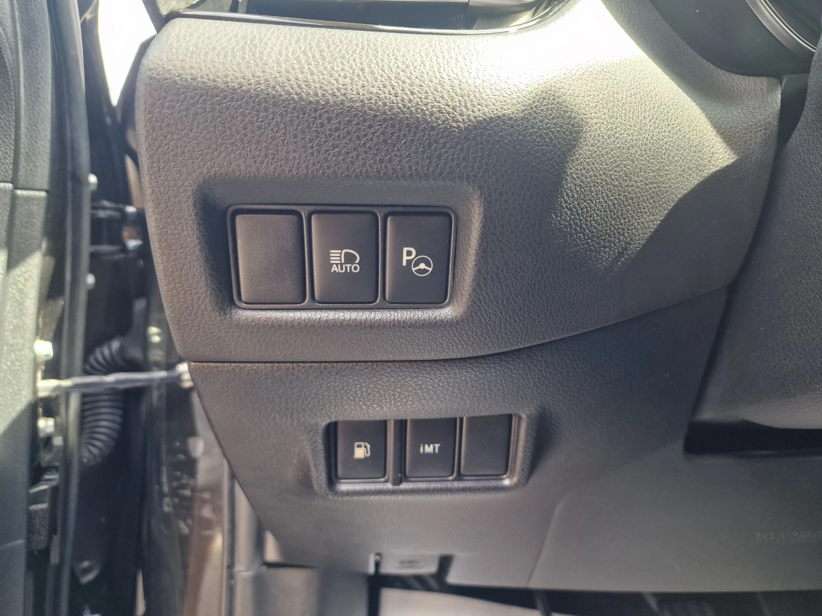 Toyota C-HR 1.2I-TURBO-NAVI-CAMERA-FULL, снимка 12 - Автомобили и джипове - 55266347