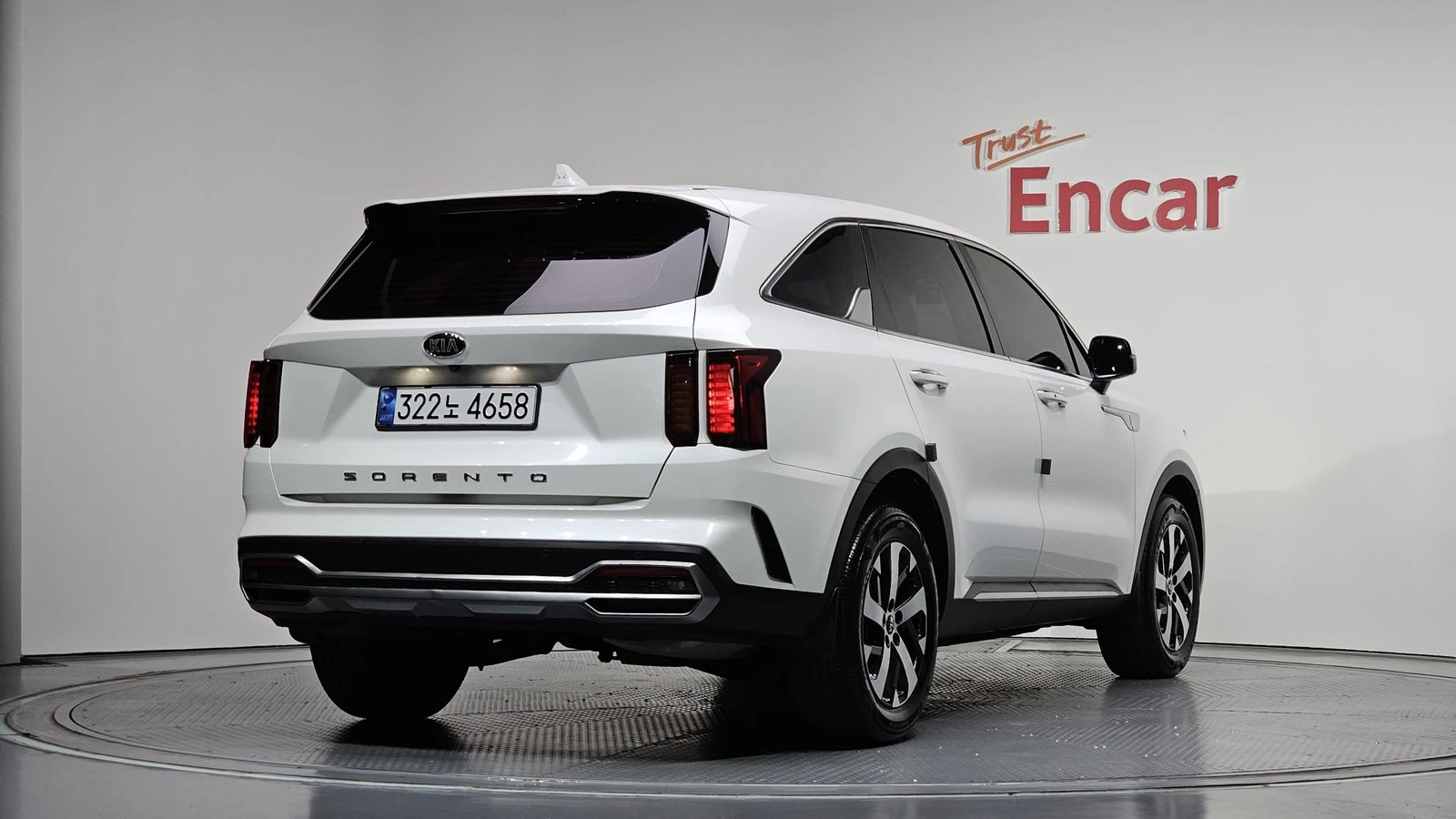 Kia Sorento 2.2* KEYLESS* ������� �����* BLIND SPOT* ������ �� | Mobile.bg � ����������� 2