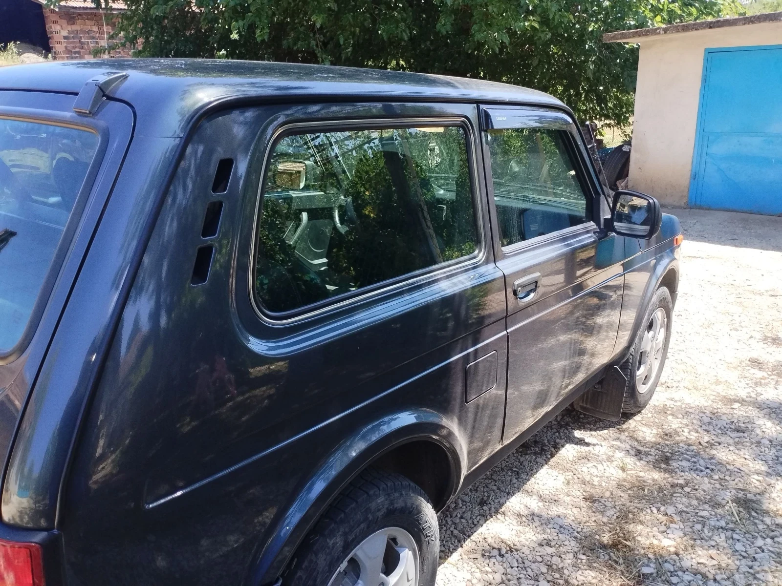 Lada Niva, снимка 4 - Автомобили и джипове - 55461823