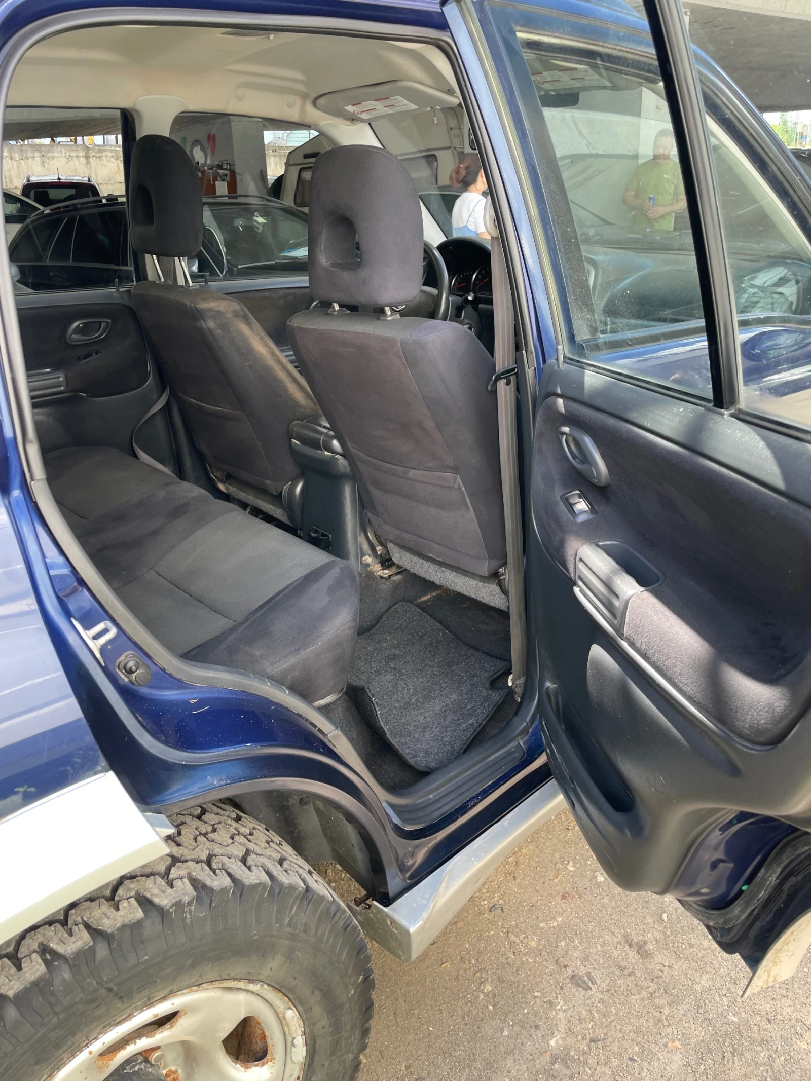 Suzuki Grand vitara 2.0i FACELIFT , снимка 11 - Автомобили и джипове - 56423757