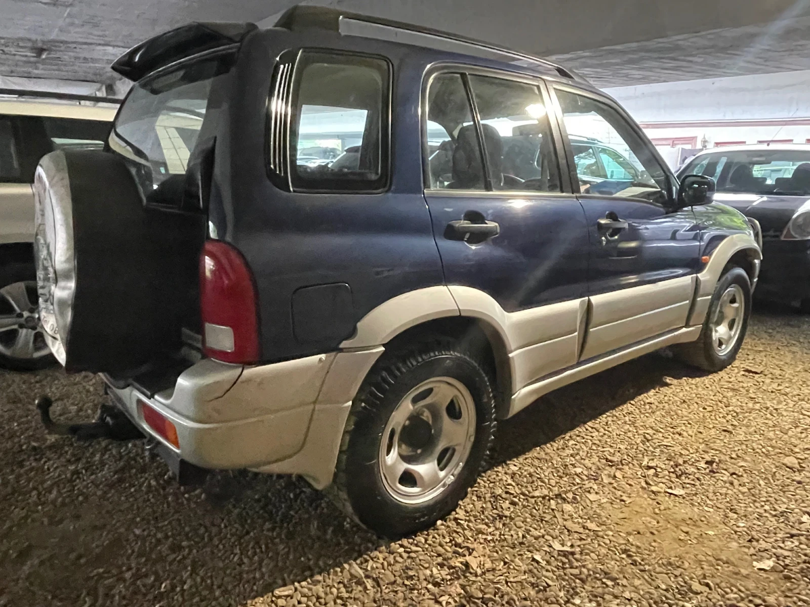 Suzuki Grand vitara 2.0i FACELIFT , снимка 5 - Автомобили и джипове - 56423757