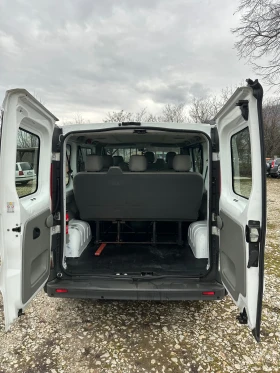 Opel Vivaro Opel vivaro 8+ 1 климатик 2011, снимка 6