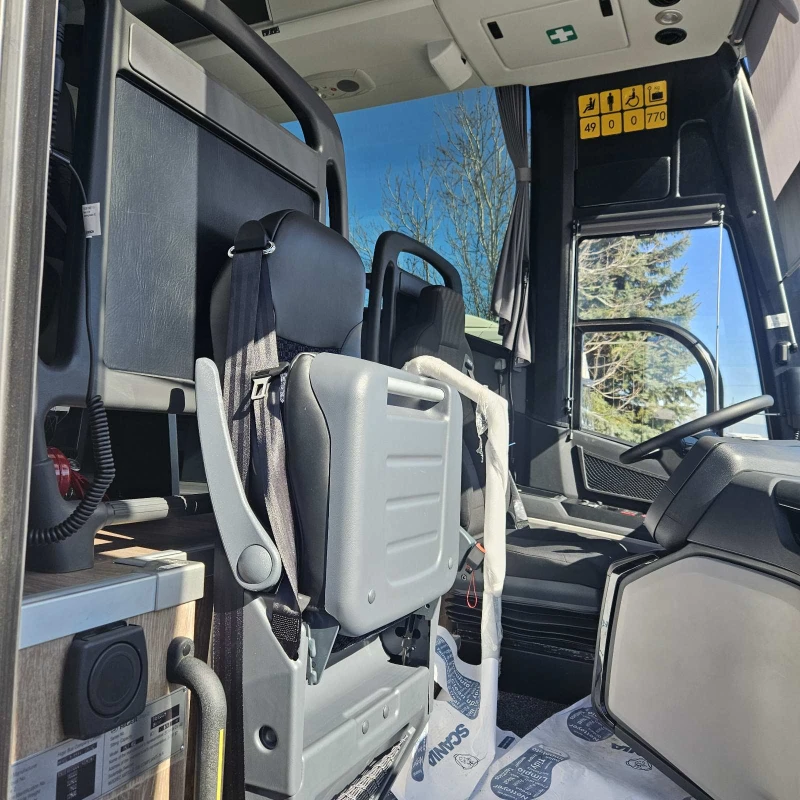 Scania Touring HD, снимка 4 - Бусове и автобуси - 51200352