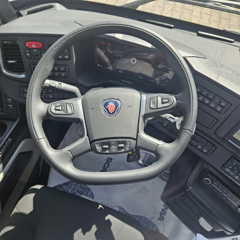 Scania Touring HD, снимка 6 - Бусове и автобуси - 51200352