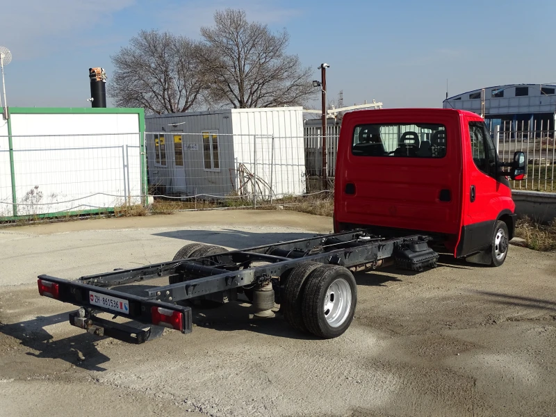 Iveco 35c18  * ШАСИ* 4.10 междуосие* Климатроник* , снимка 6 - Бусове и автобуси - 48798168