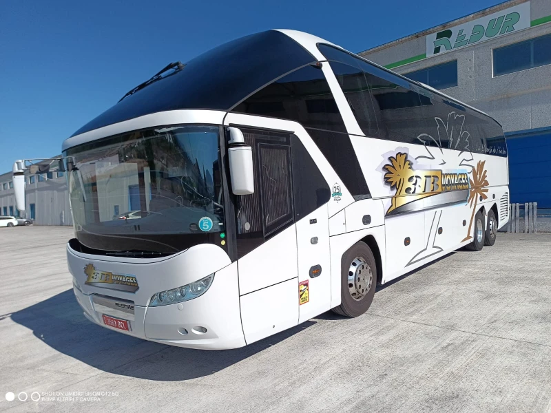 Neoplan Други STARLINER