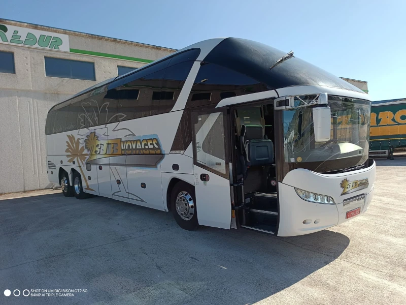 Neoplan Други STARLINER, снимка 2 - Бусове и автобуси - 51636616