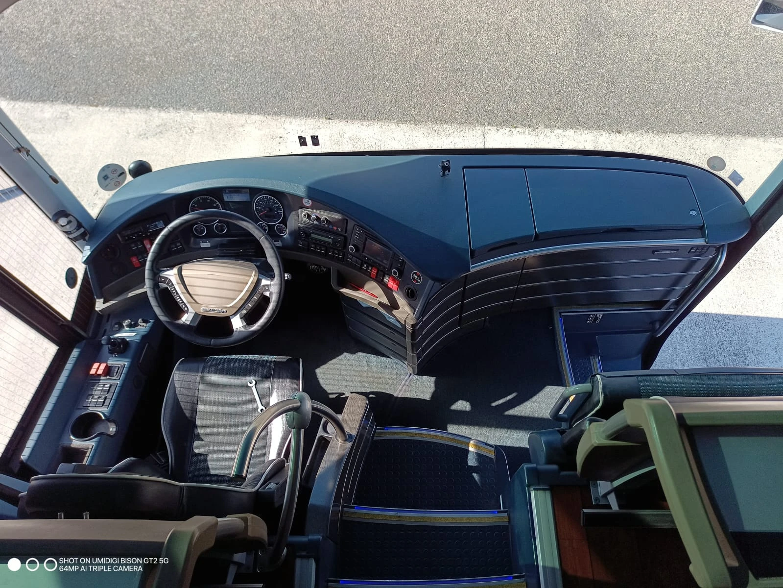 Neoplan STARLINER | Mobile.bg   11