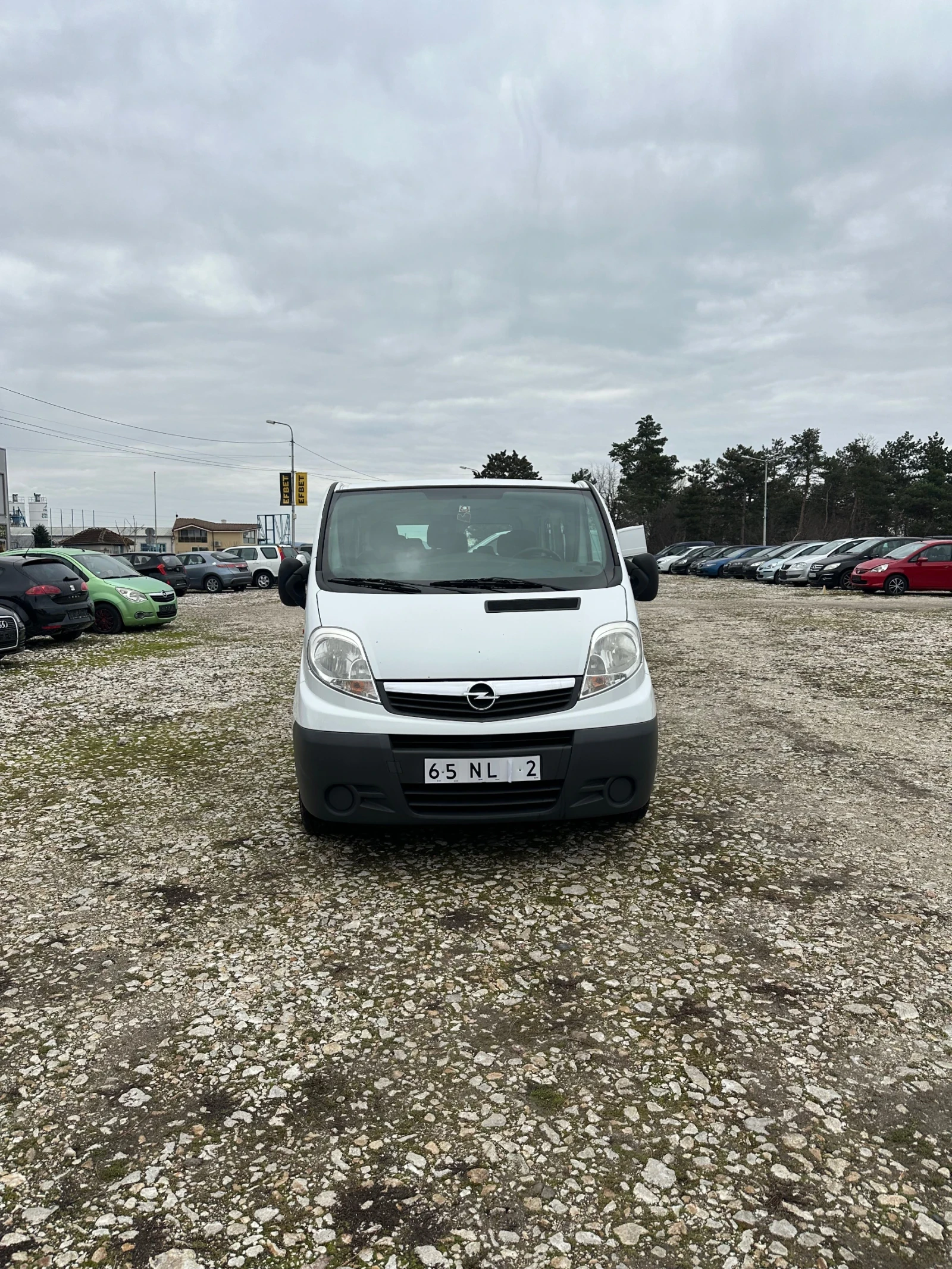 Opel Vivaro Opel vivaro 8+ 1 климатик 2011 - изображение 4