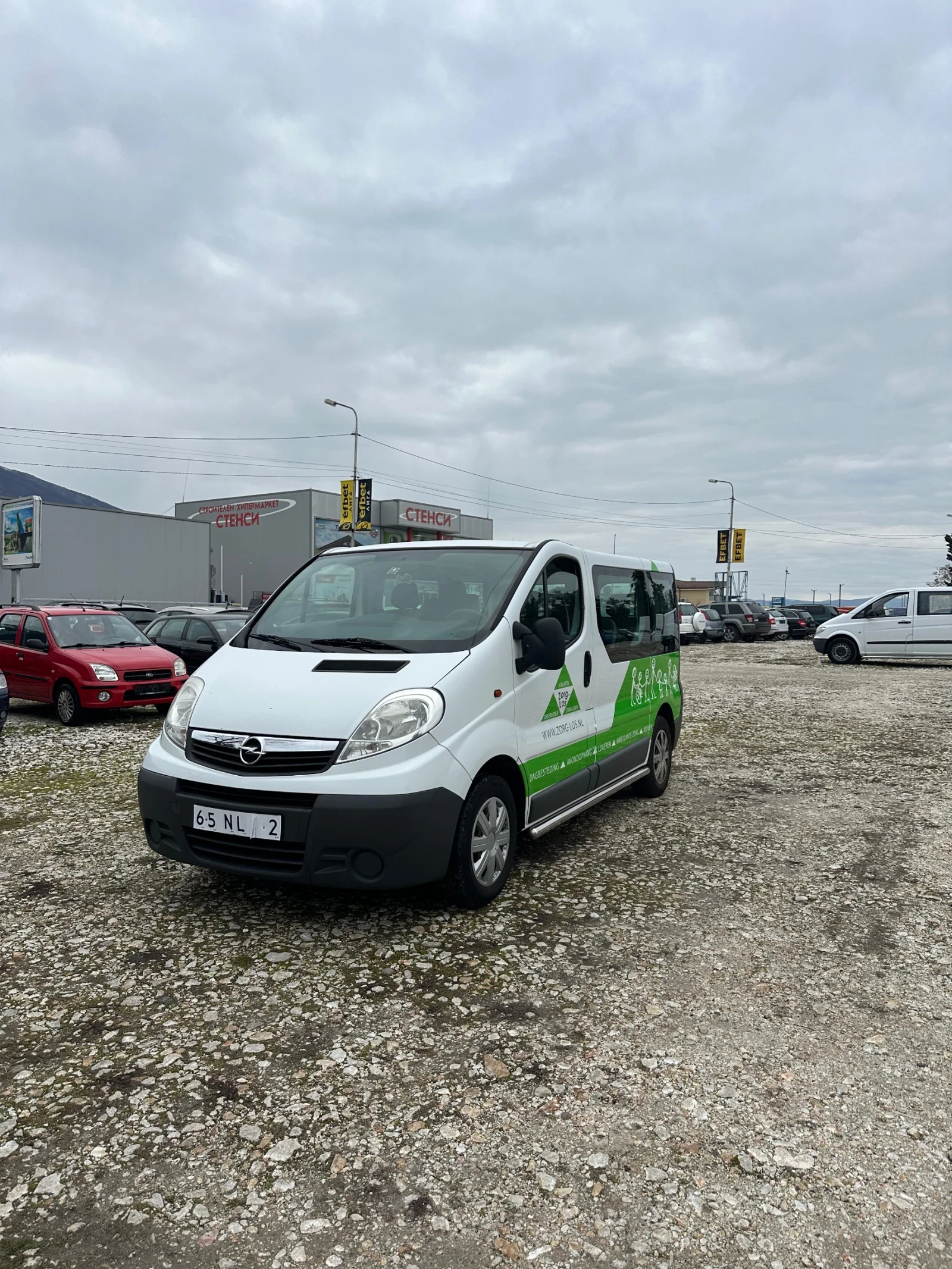 Opel Vivaro Opel vivaro 8+ 1 �������� 2011 | Mobile.bg � ����������� 1