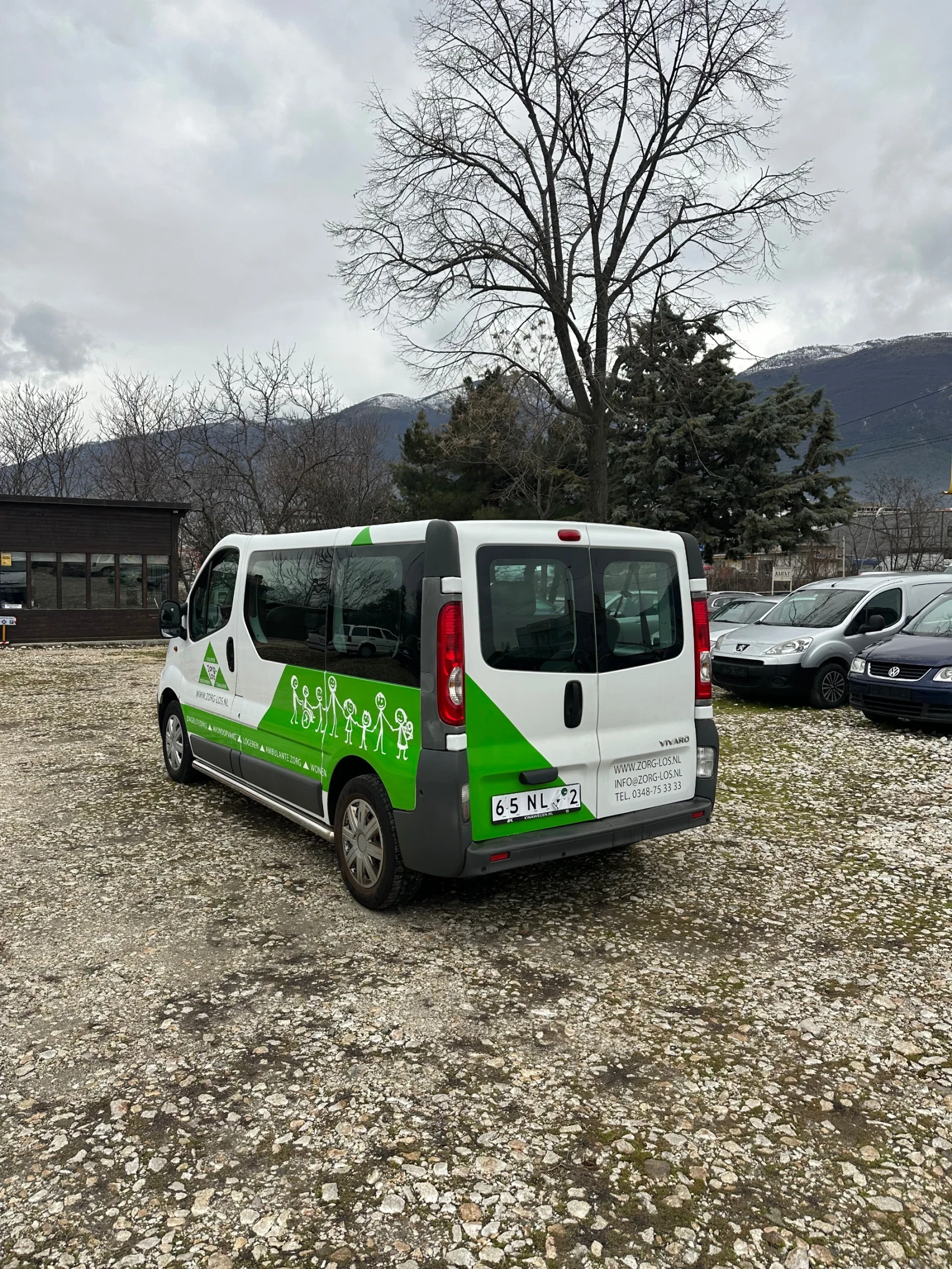 Opel Vivaro Opel vivaro 8+ 1 климатик 2011 - изображение 3