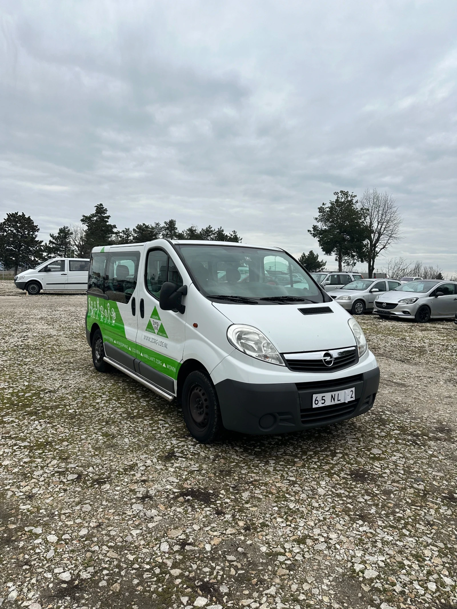 Opel Vivaro Opel vivaro 8+ 1 климатик 2011 - изображение 5