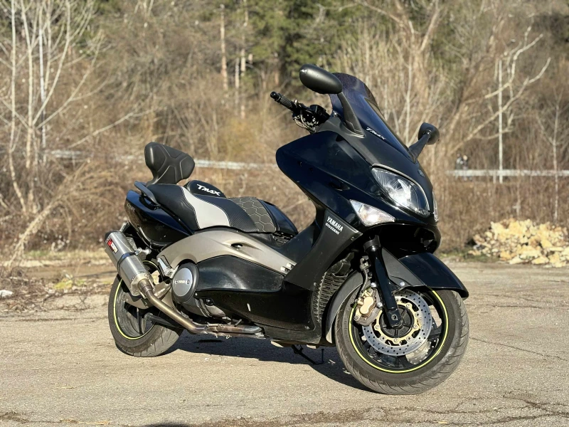 Yamaha T-max
