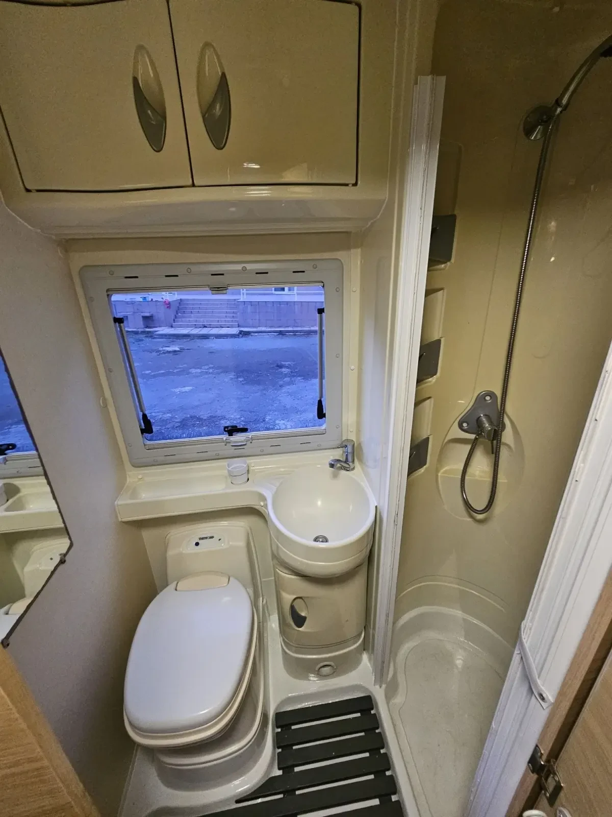 ������ Granduca Fiat Roller Team 2.3 /6 �������� | Mobile.bg � ����������� 12