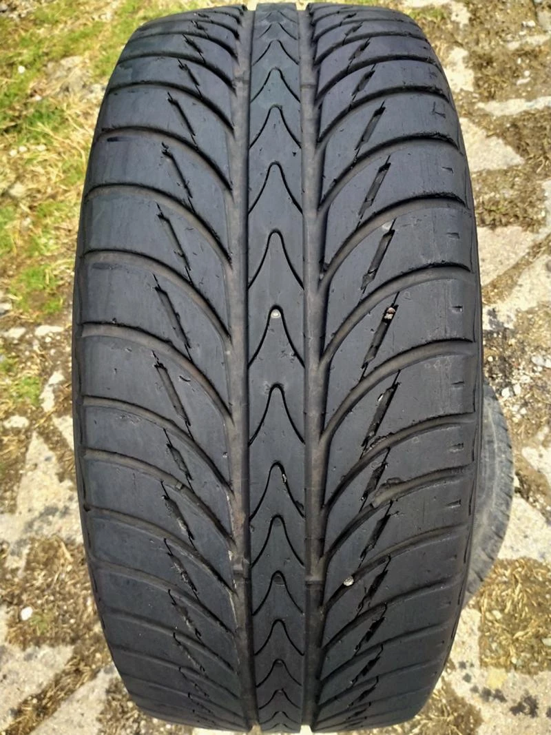 Гуми Летни 225/50R16, снимка 1 - Гуми и джанти - 32215107