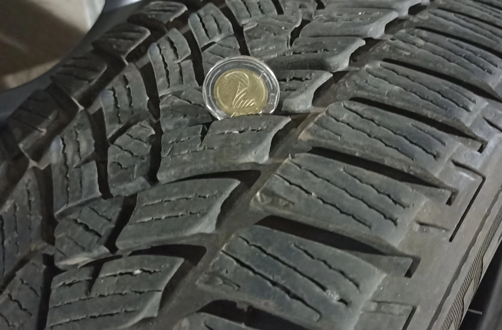 ���� 205/55R16 | Mobile.bg � ����������� 2