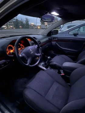 Toyota Avensis, снимка 9