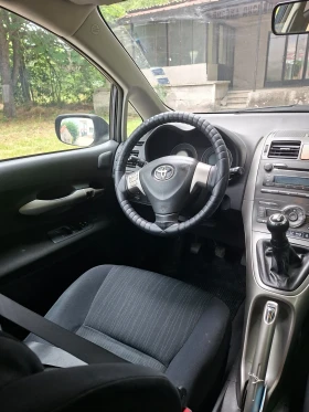 Toyota Auris 1, 4i ; 93к.с , снимка 6