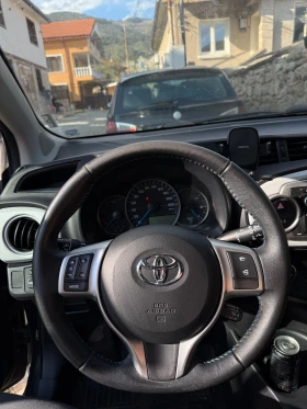 Toyota Yaris Hybrid  | Mobile.bg    8
