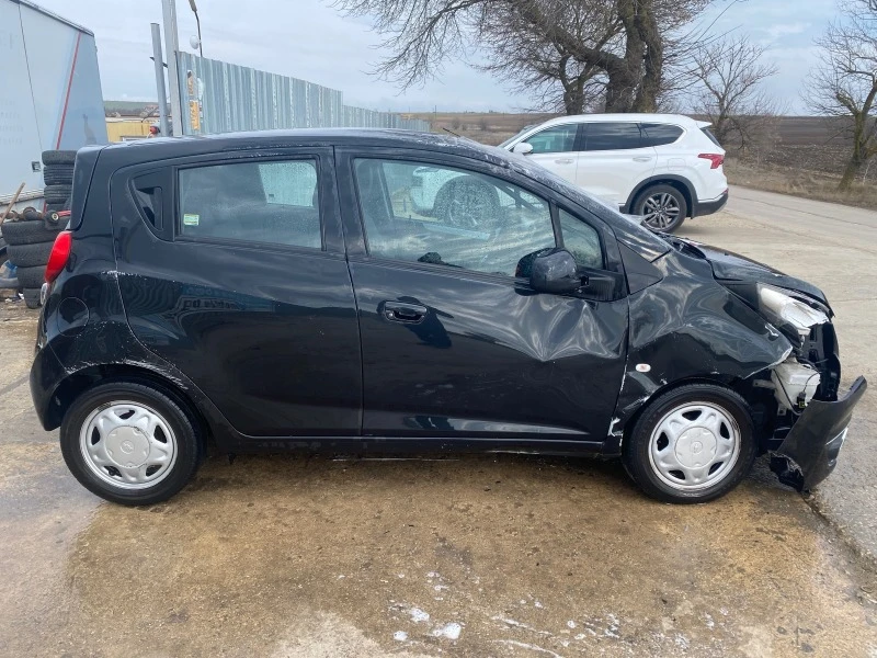 Chevrolet Spark 1.0i, снимка 3 - Автомобили и джипове - 39813464