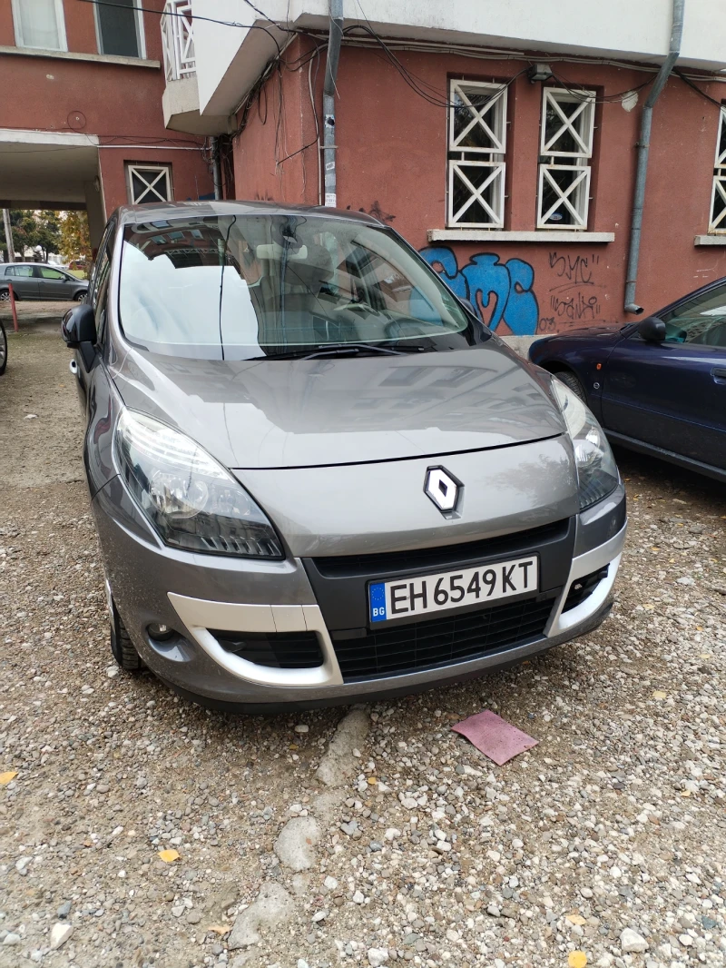 Renault Scenic, снимка 2 - Автомобили и джипове - 48011525