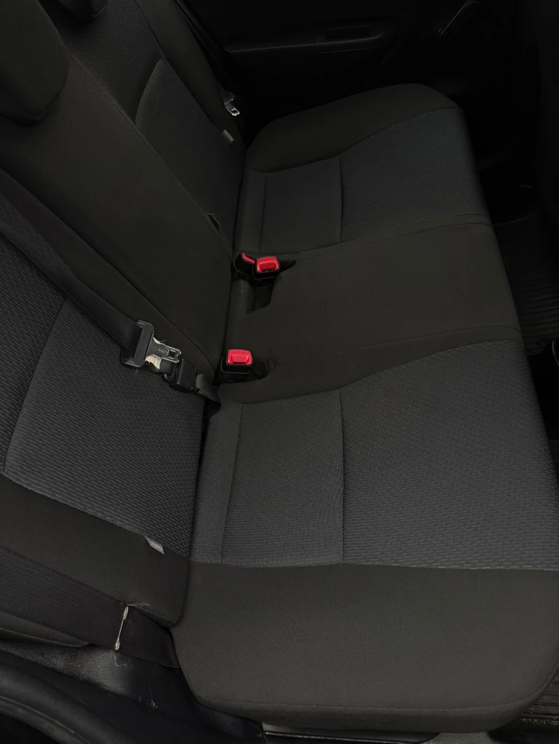 Toyota Yaris Hybrid / Хибрид, снимка 6 - Автомобили и джипове - 53310449