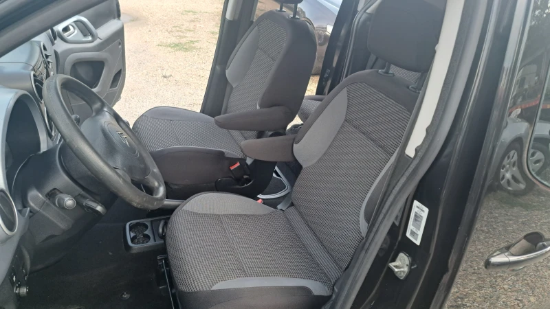 Citroen Berlingo 1.6 Benzin 109 кс. ТОП, снимка 7 - Автомобили и джипове - 51264802