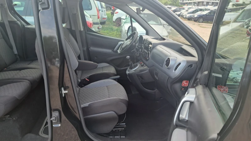 Citroen Berlingo 1.6 Benzin 109 кс. ТОП, снимка 8 - Автомобили и джипове - 51264802