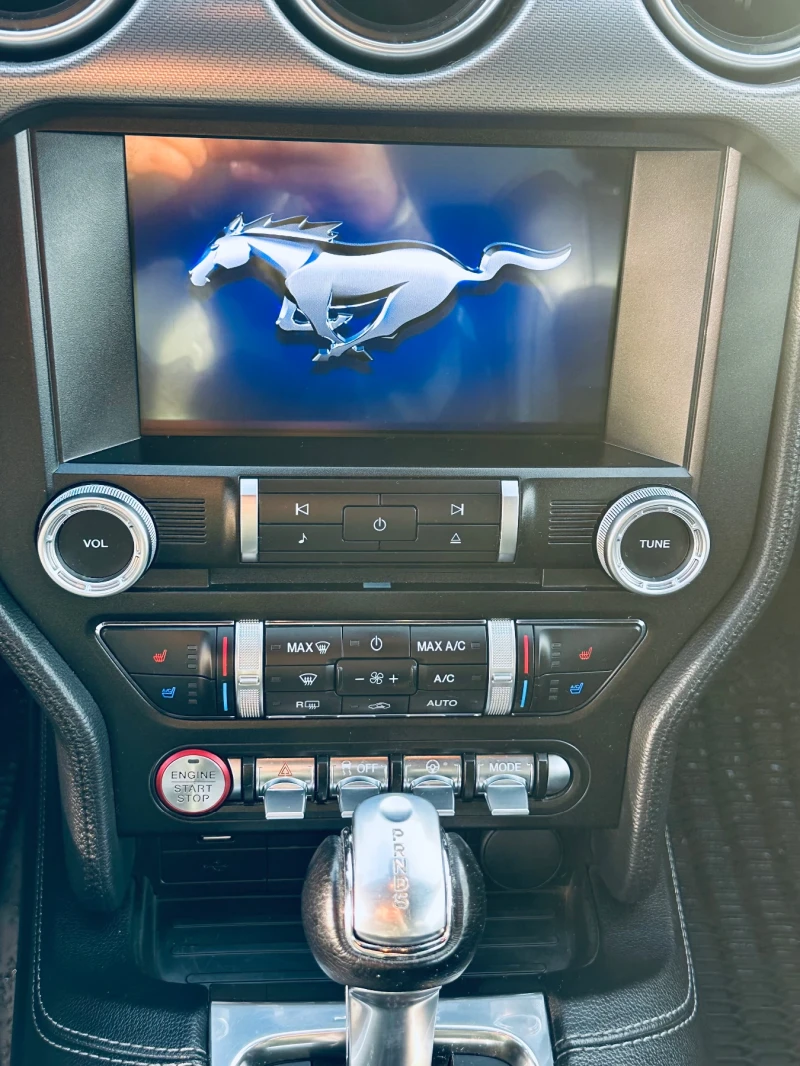 Ford Mustang 5.0 V8 GT Performance , снимка 4 - Автомобили и джипове - 52444027