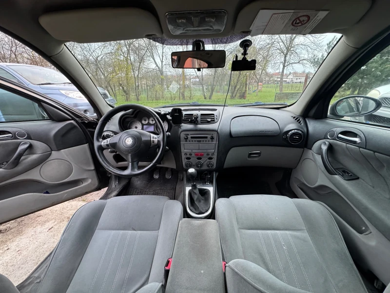 Alfa Romeo 147 JTDm, снимка 4 - Автомобили и джипове - 52885557