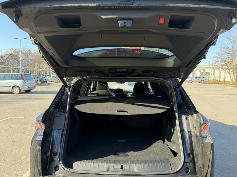 Peugeot 5008 5008 GT, PureTech, 145, HY, 48V, e-DCS6, снимка 5 - Автомобили и джипове - 53088629