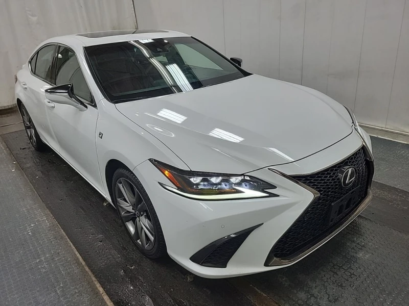 Lexus ES 350 * F-Sport pack * Premium * CARFAX * , снимка 2 - Автомобили и джипове - 53336634