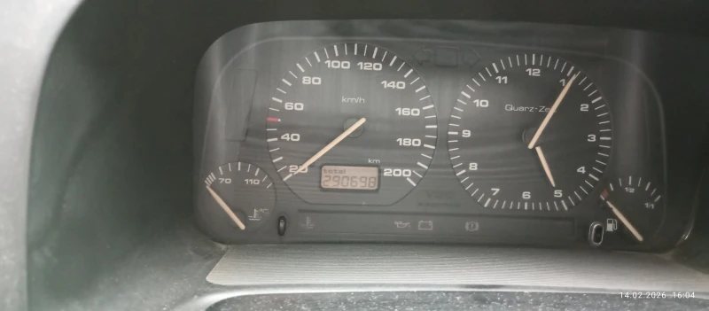 VW Golf, снимка 8 - Автомобили и джипове - 53534236