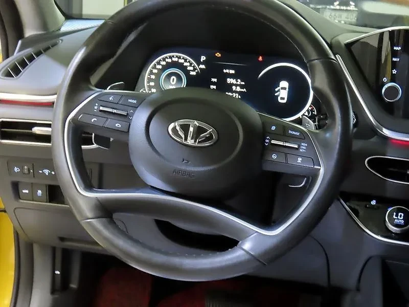 Hyundai Sonata 2.0 Inspiration, снимка 8 - Автомобили и джипове - 55559932