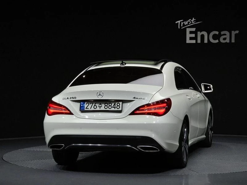 Mercedes-Benz CLA CLA250 4MATIC| 208к.с.| ВКЛ.ТЕХНОТЕСТ, снимка 4 - Автомобили и джипове - 55688977