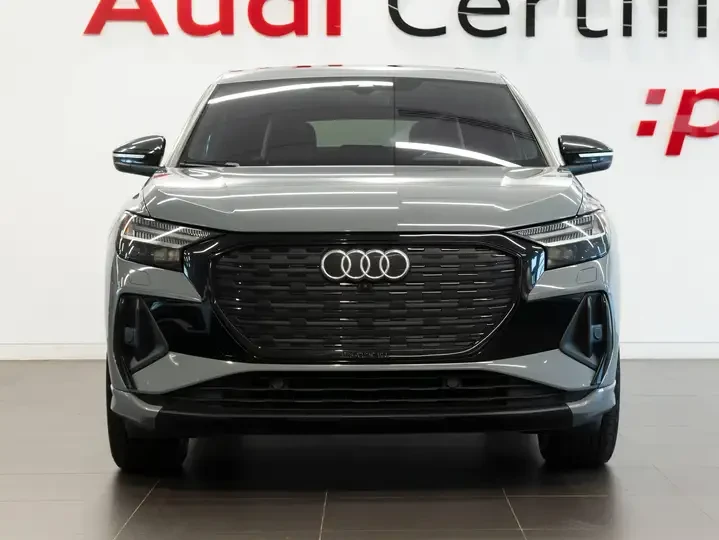 Audi E-Tron Q4 Sportsback Technik 50, снимка 2 - Автомобили и джипове - 56660683
