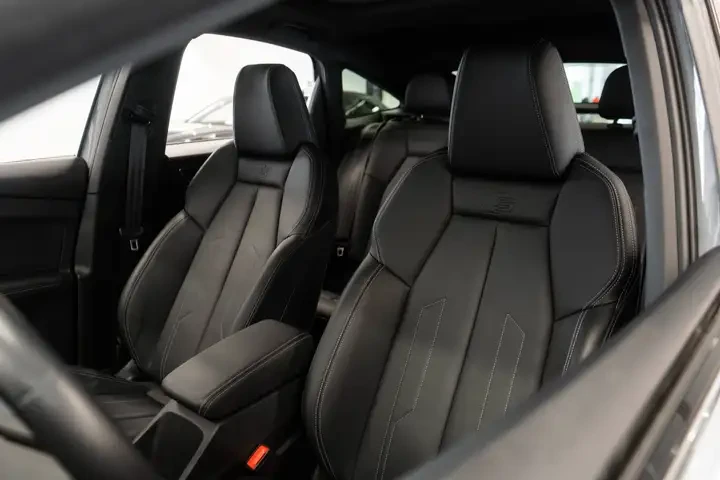 Audi E-Tron Q4 Sportsback Technik 50, снимка 10 - Автомобили и джипове - 56660683