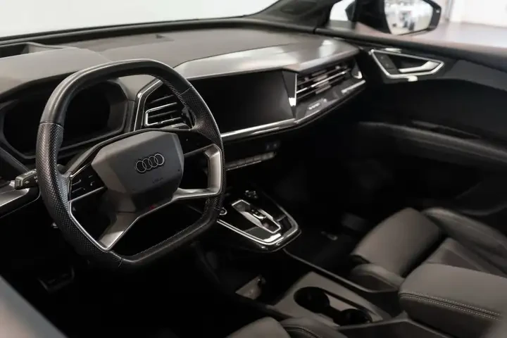 Audi E-Tron Q4 Sportsback Technik 50, снимка 6 - Автомобили и джипове - 56660683