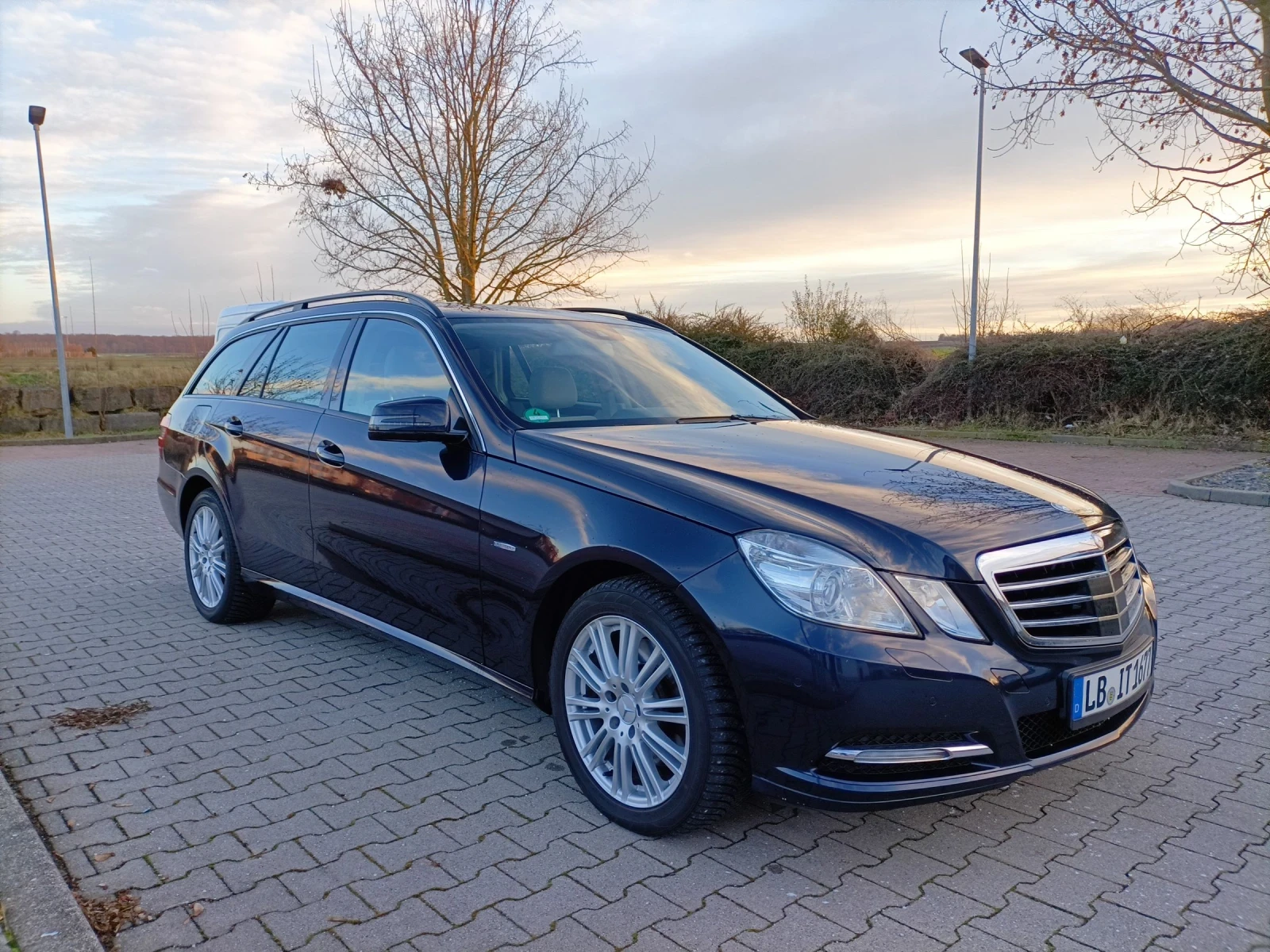 Mercedes-Benz E 250 250 CDI 4 matic, снимка 1