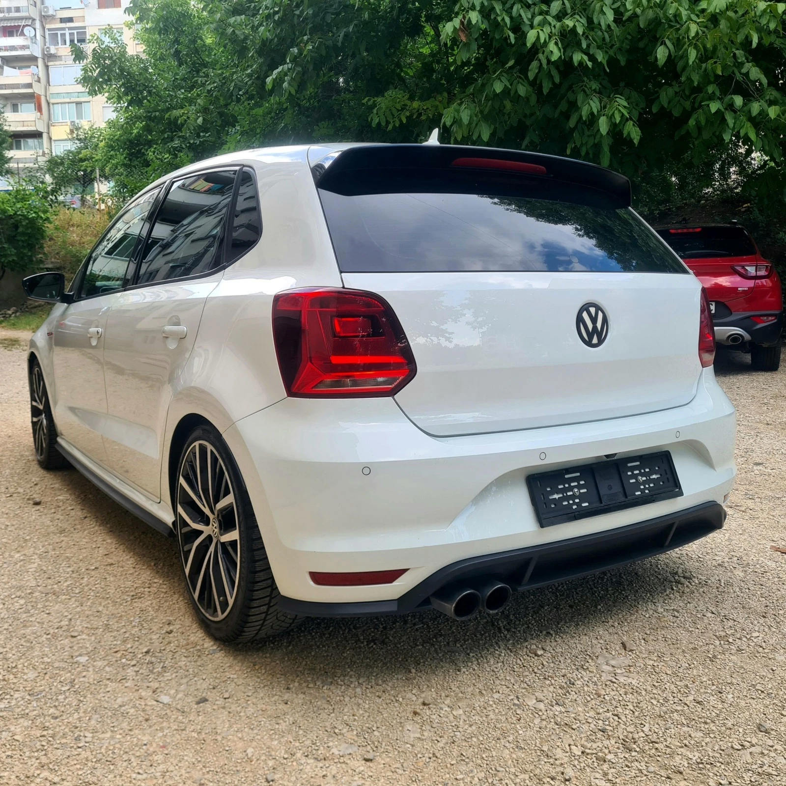 VW Polo 1.8GTI DSG FULL - изображение 6