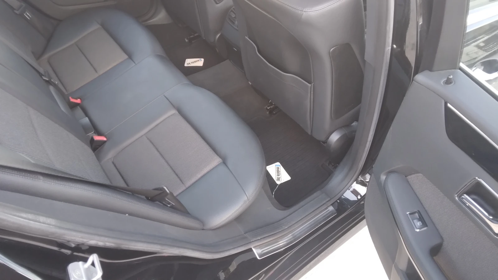 Mercedes-Benz E 350 Mercedes-Benz E-Klasse E 350 CDI BlueEfficiency Av | Mobile.bg   12