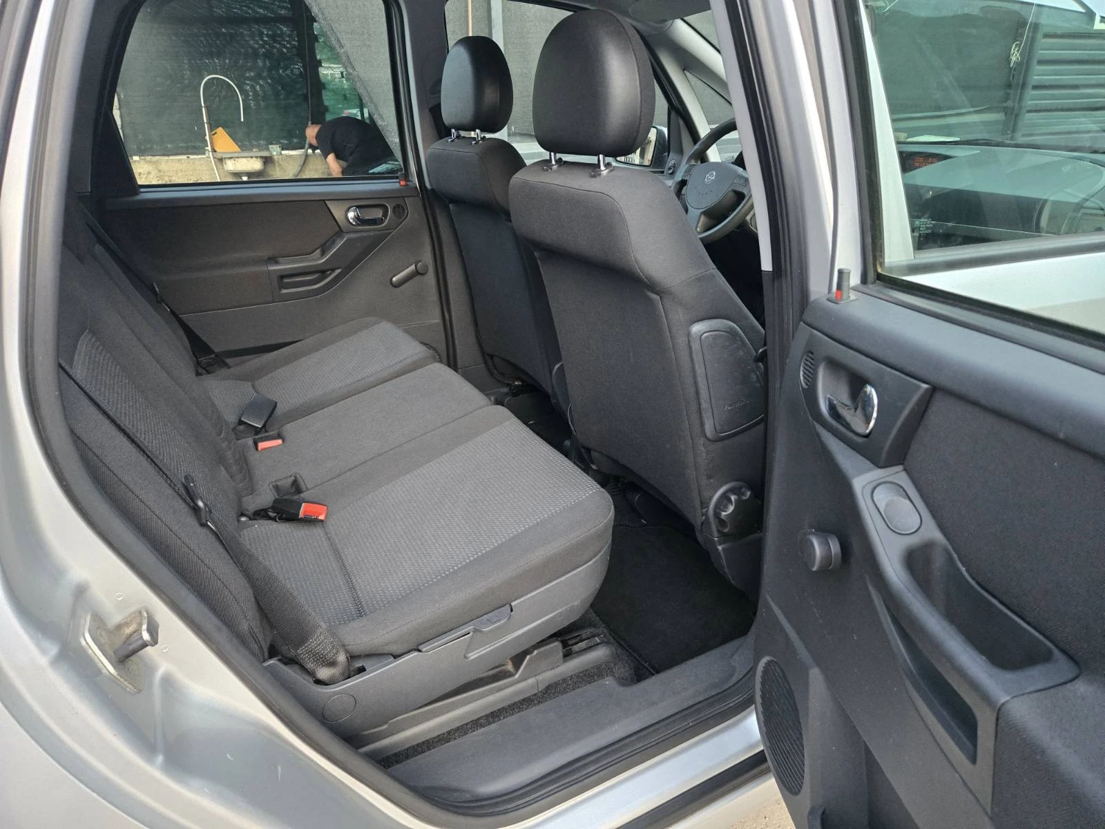 Opel Meriva 1.6 климатик 105к.с. - изображение 9