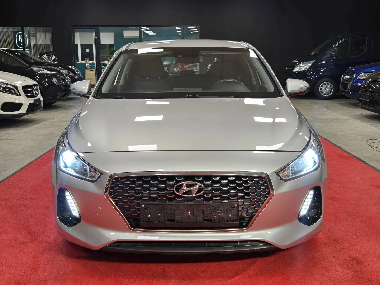 Hyundai I30 1.6 CRDI | EU6 | 146000км | ТОП - изображение 2