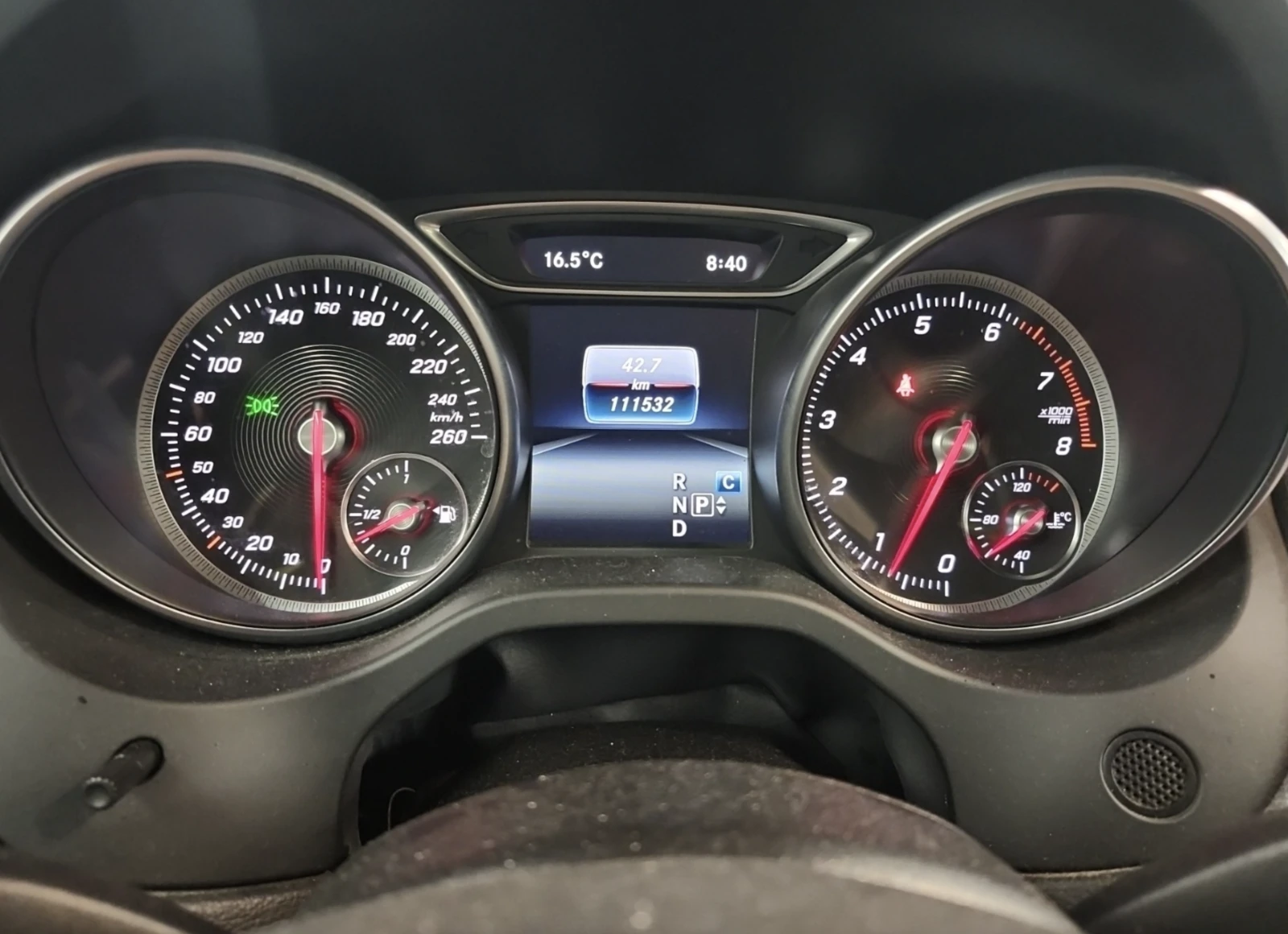 Mercedes-Benz CLA 250  - изображение 10