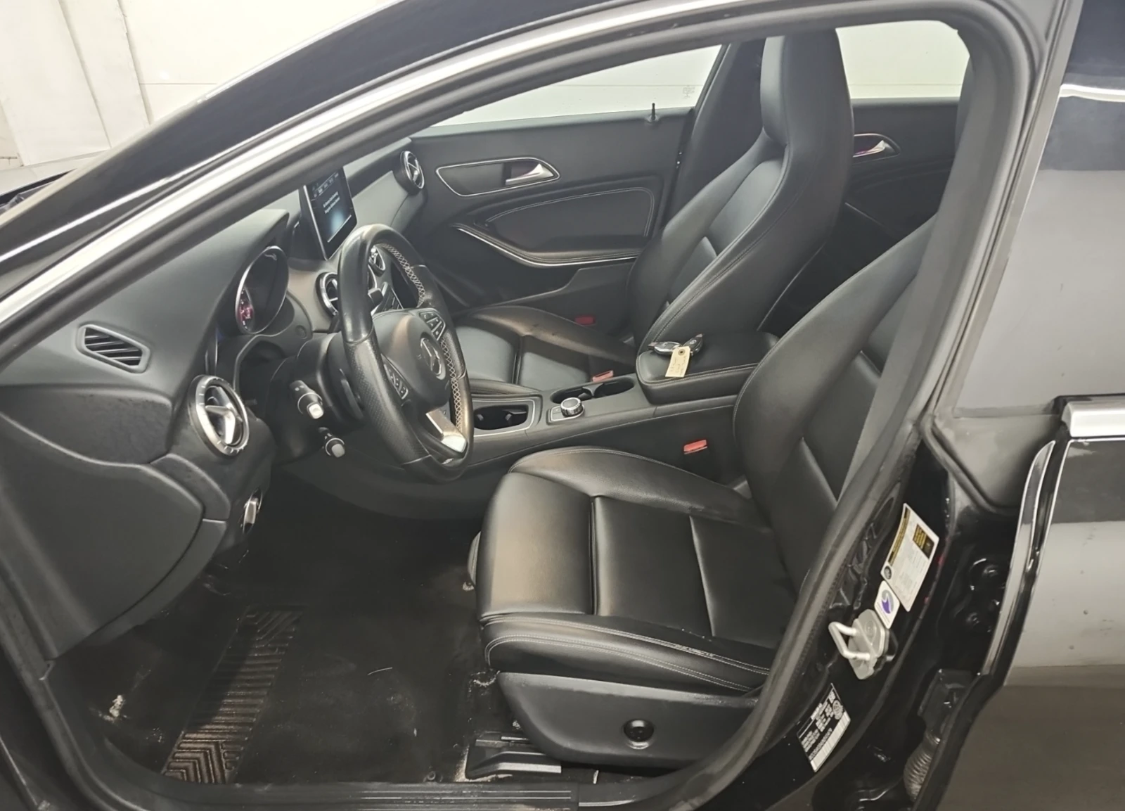 Mercedes-Benz CLA 250  - изображение 5